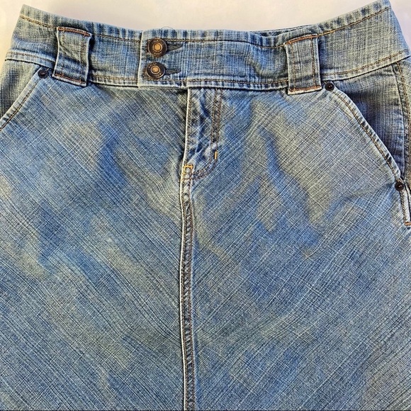 Gap Vintage Denim Skirt - Picture 3 of 13